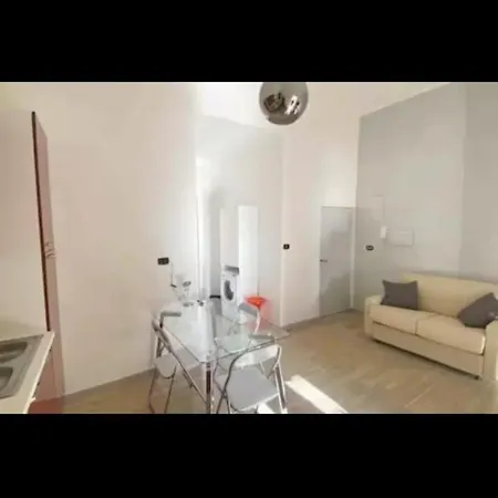 アパート Grazia Plena Balcony In View ナポリ