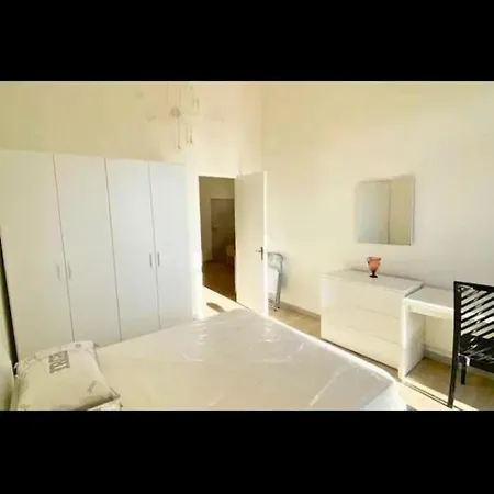 Grazia Plena Balcony In View